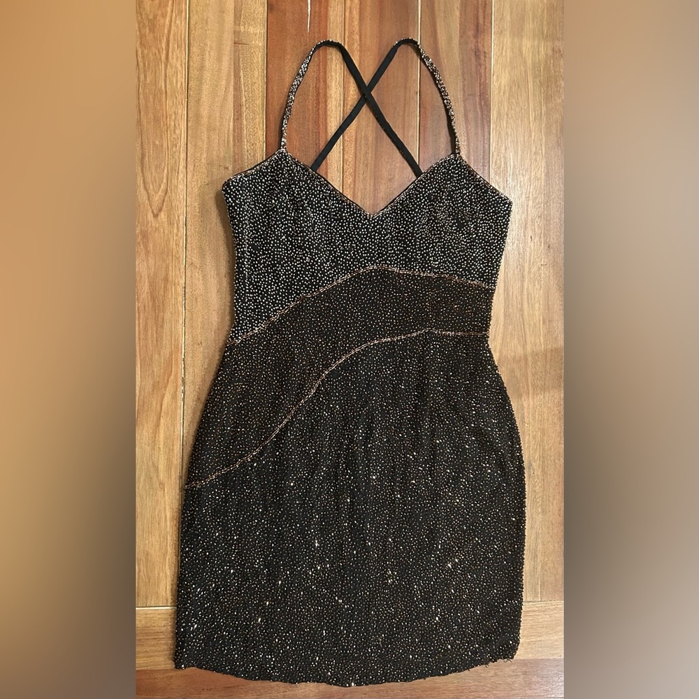 Beautiful beaded vintage Niteline Della Roufogali mini dress!! 4 - Picture 4 of 10